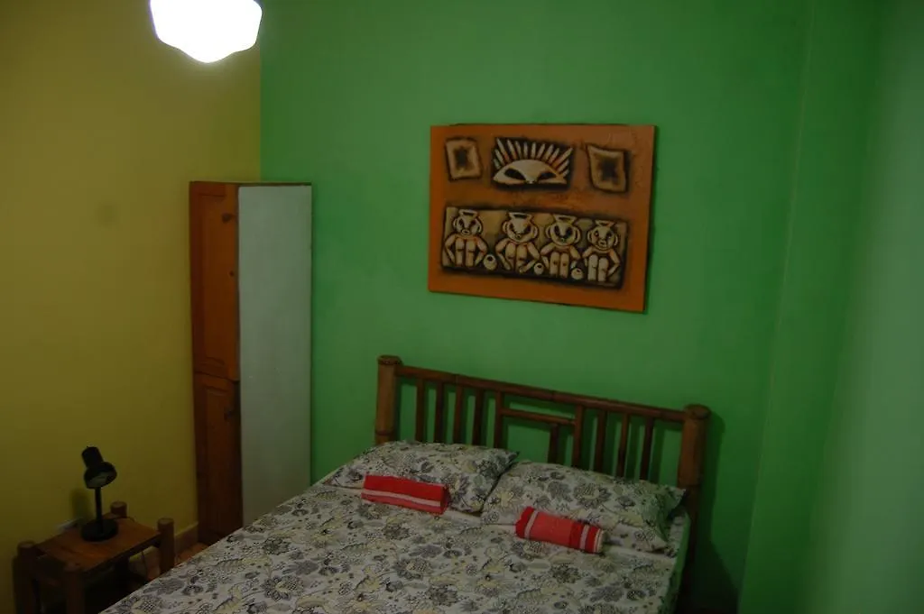 La Choza Guesthouse Santo Domingo 3*,